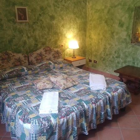 Torreprima1 Apartment San Gimignano Bagian luar foto