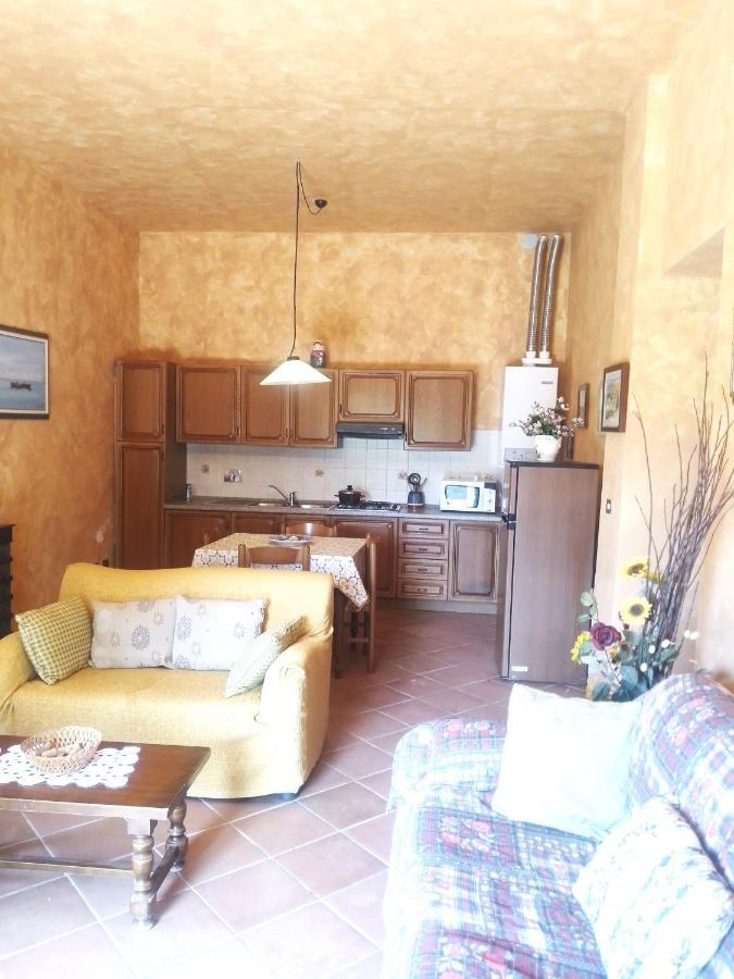Torreprima1 Apartment San Gimignano Bagian luar foto
