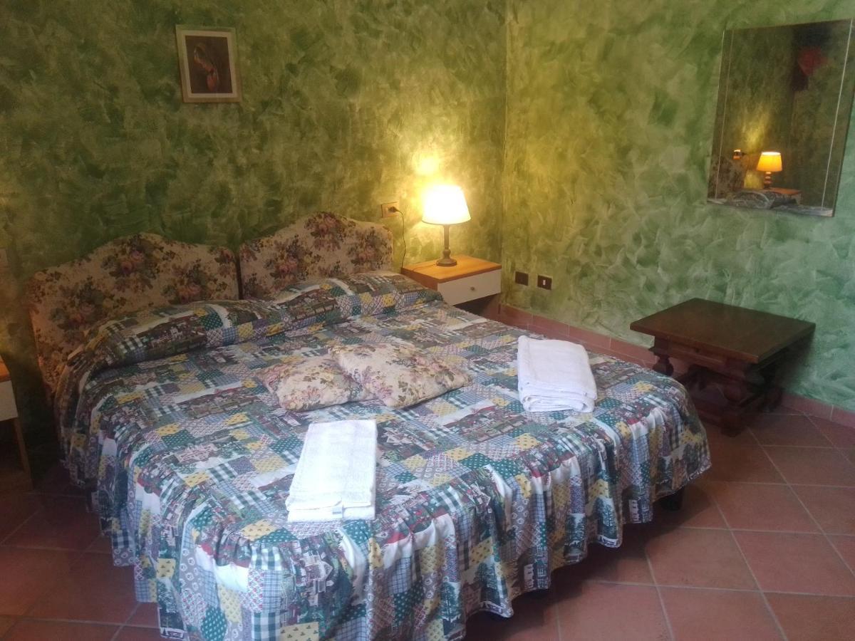 Torreprima1 Apartment San Gimignano Bagian luar foto