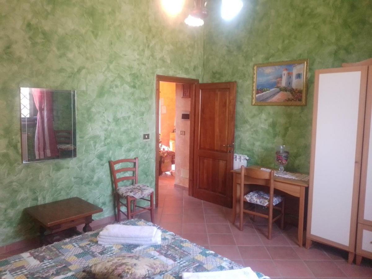 Torreprima1 Apartment San Gimignano Bagian luar foto