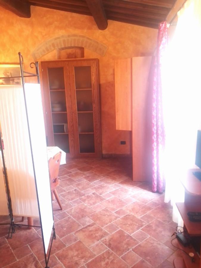 Torreprima1 Apartment San Gimignano Bagian luar foto