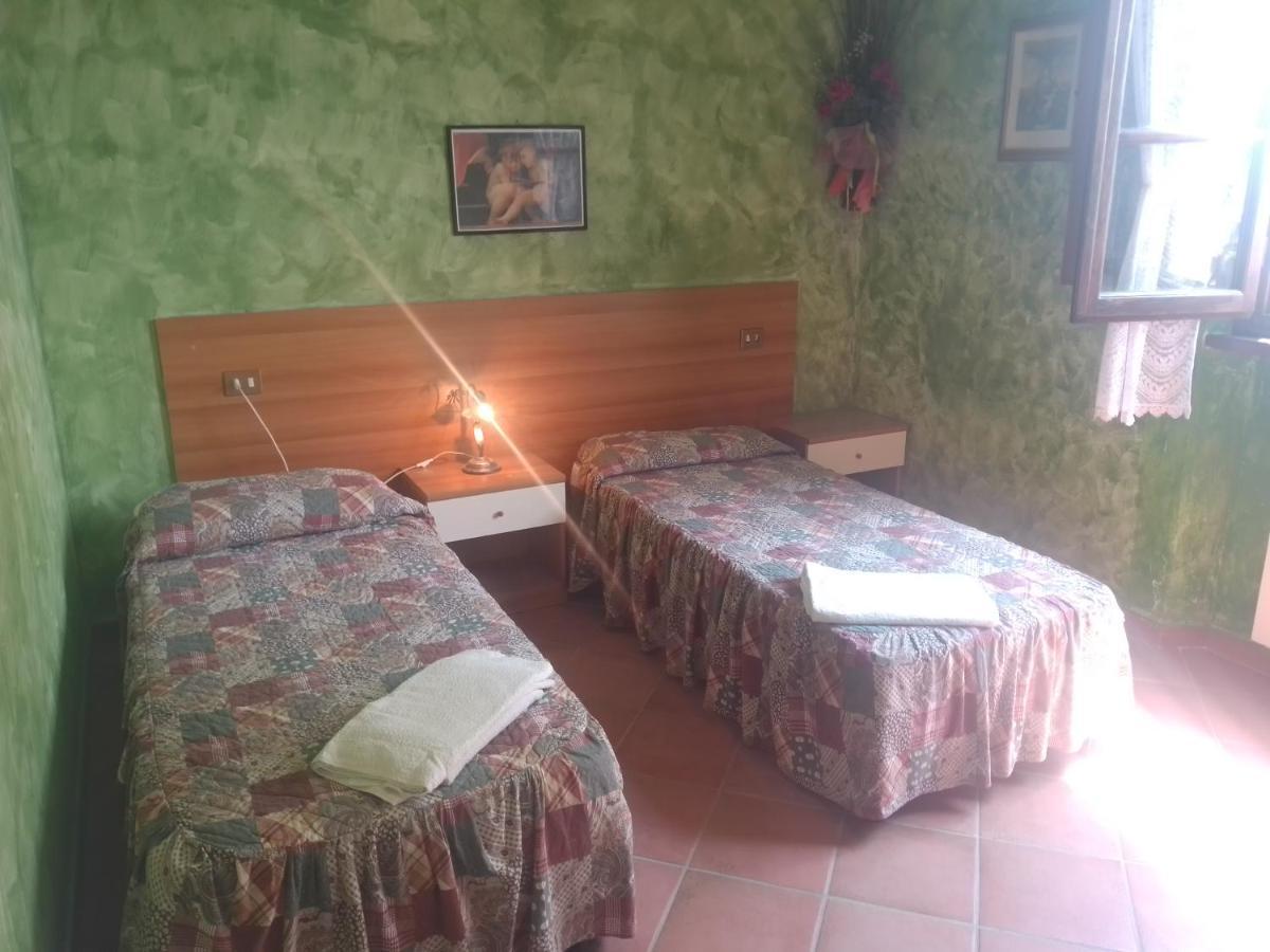 Torreprima1 Apartment San Gimignano Bagian luar foto